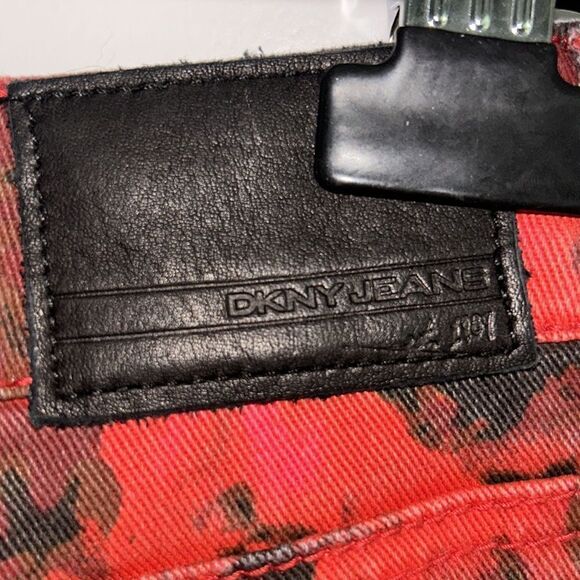 DKNY Jeans red and black floral jean jeggings size 16 - Picture 4 of 7